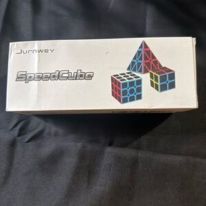New SpeedCube Set - Multicolor